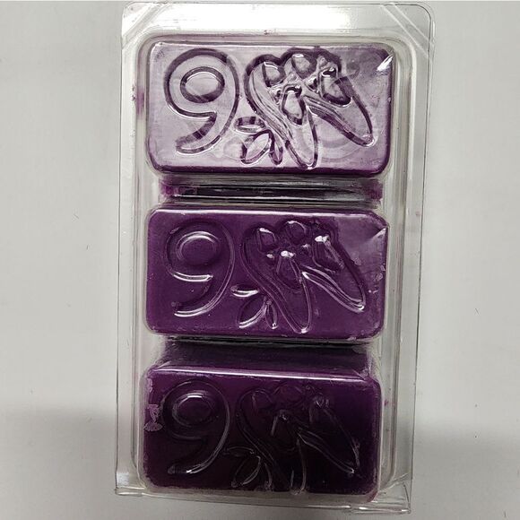 Lot of six Christmas Winter Wax Melts - Picture 7 of 7